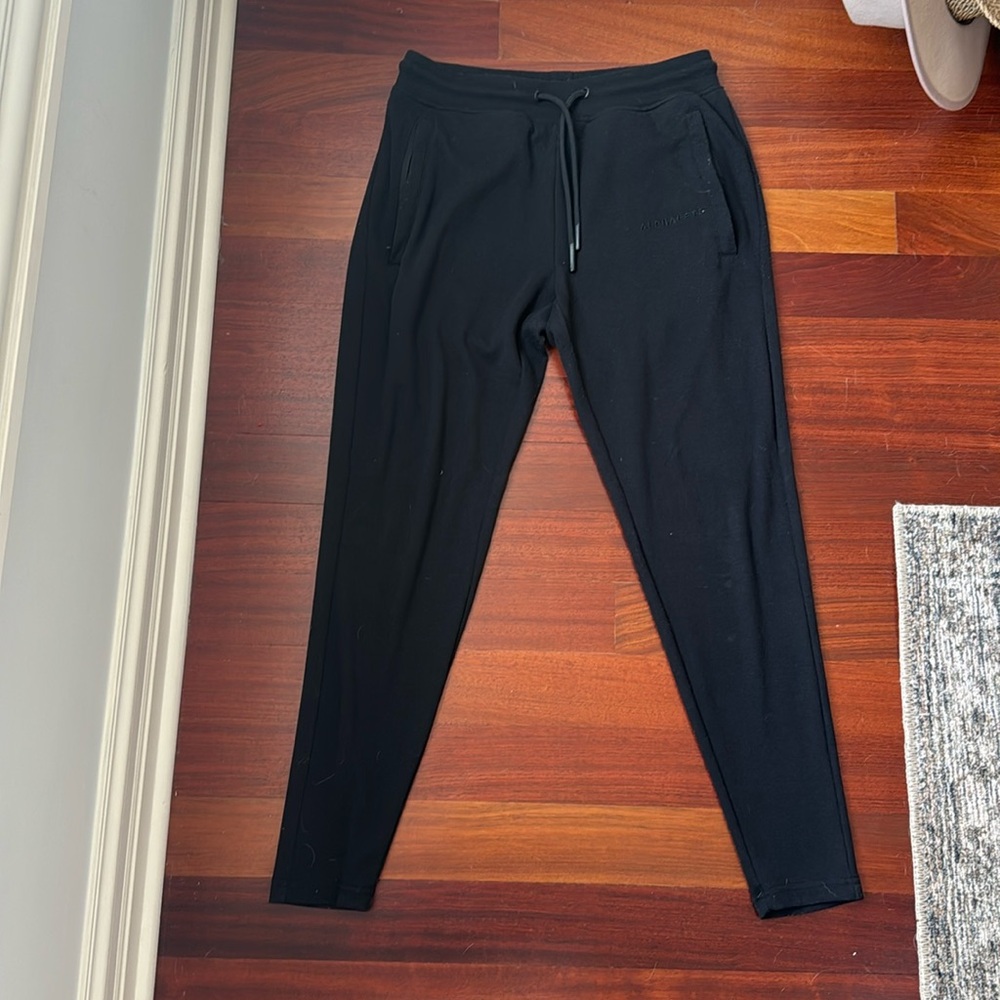 Alphalete joggers